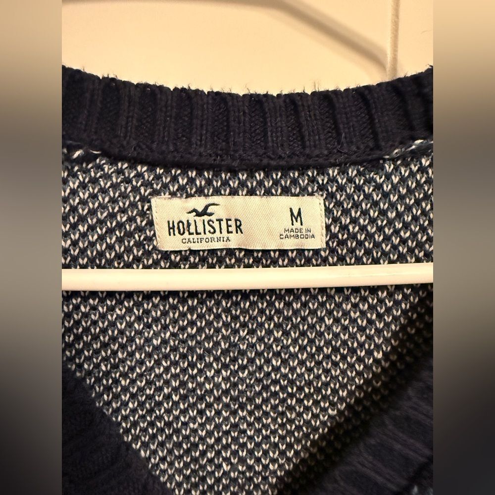 Hollister Women's Medium Plaid Button Up Cable Knit Sweater Blue Red Academic - Picture 5 of 6
